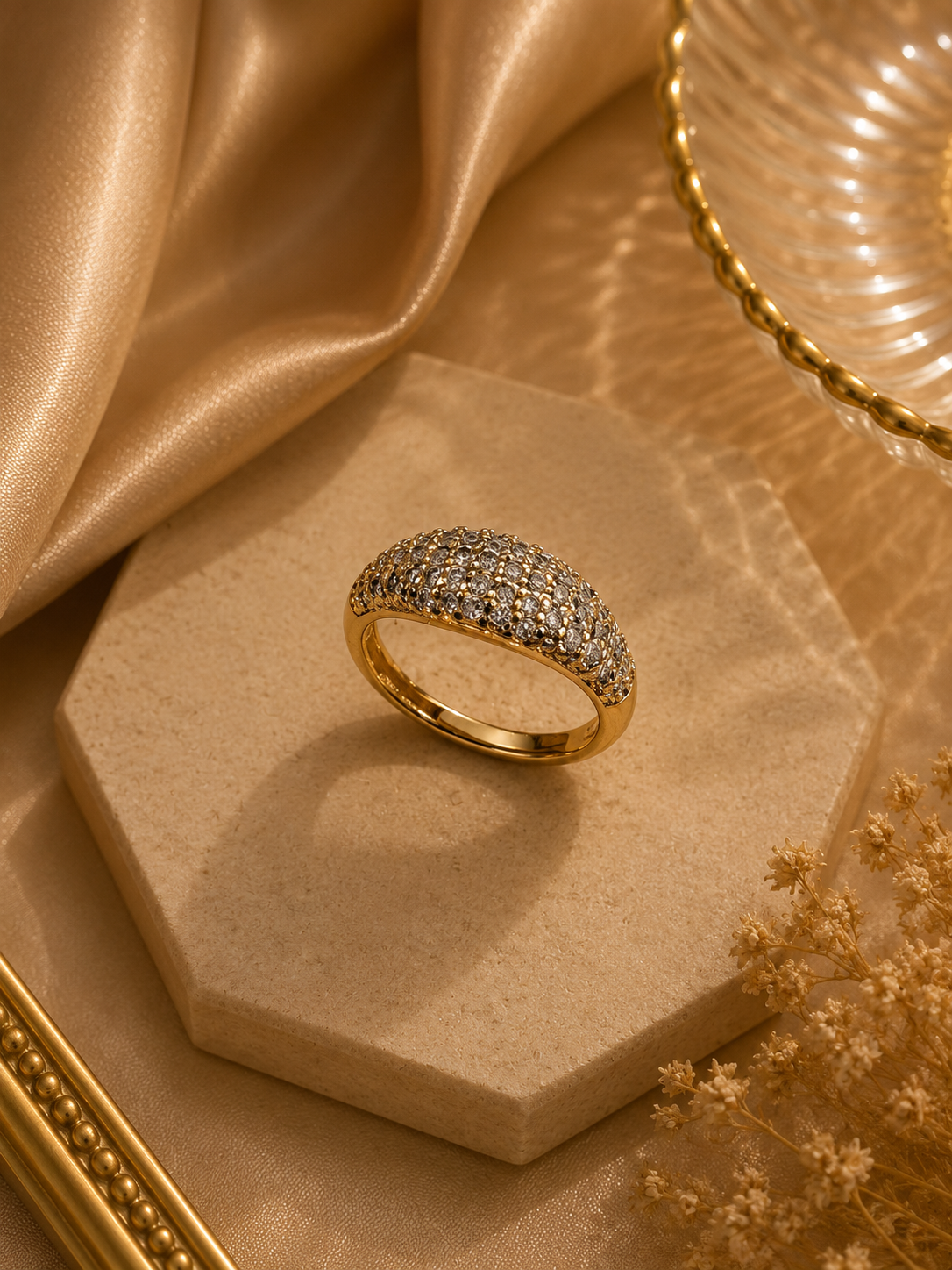 Dôme Pavé CZ Pink Ring in Gold