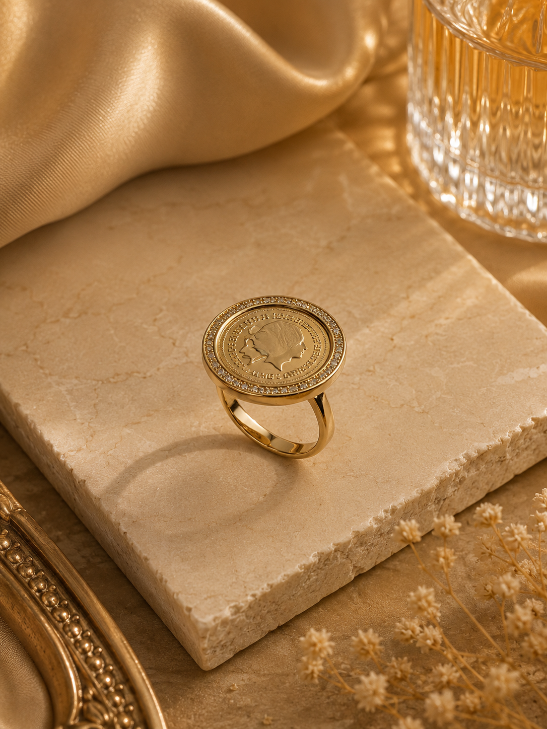 Entrelacé Twisted Pavé CZ Crossover Ring in Gold