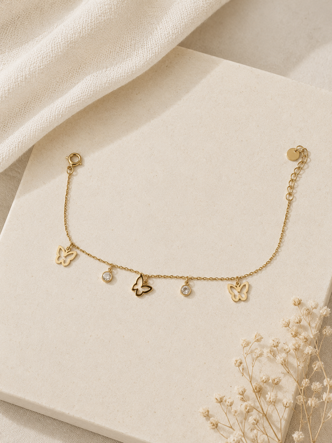 Papillon Creux Hollow Butterfly & CZ Charm Anklets in Gold