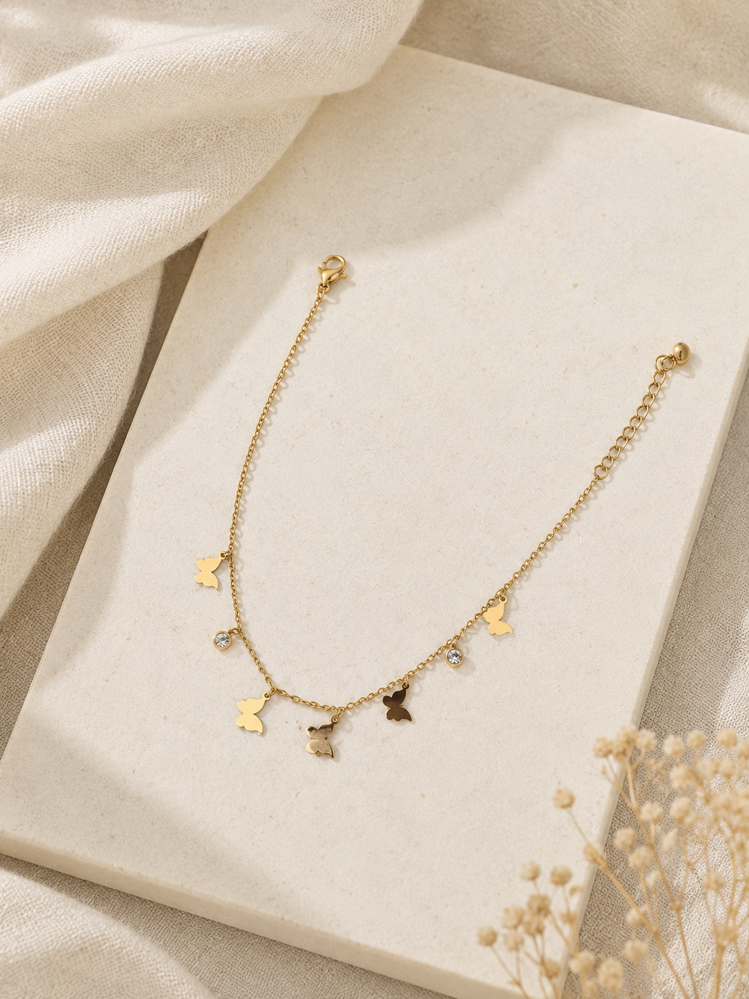 Papillon Solide Solid Butterfly & CZ Charm Anklets in Gold